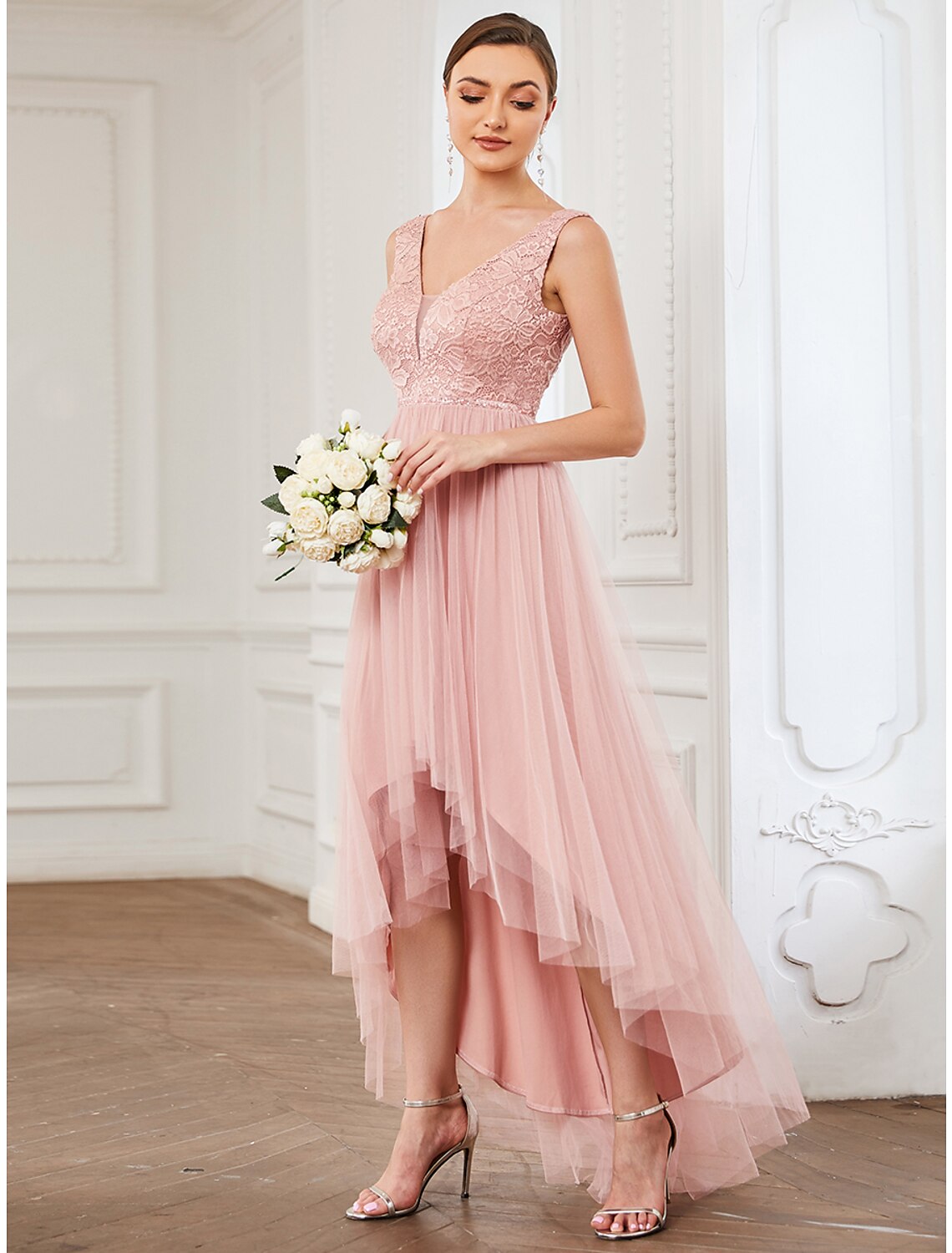 Luolandi A-Line Bridesmaid Dress V Neck Sleeveless Elegant Short / Mini Lace / Tulle with Draping